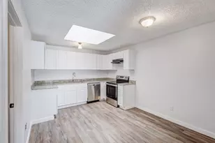 2135 Vine Ln, Dallas, TX 75217 - Photo 15