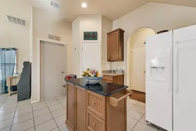 301 Quail Run Road, Red Oak, TX 75154 - Photo 9
