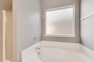 301 Quail Run Rd, Red Oak, TX 75154 - Photo 13