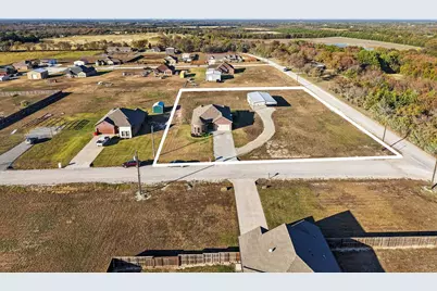 220 Delatorre Street, Trenton, TX 75490 - Photo 1