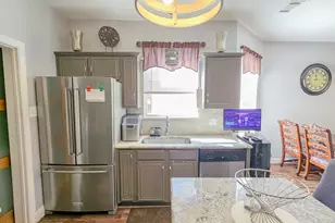 1812 Haley Cir, Carrollton, TX 75006 - Photo 17