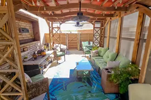 1812 Haley Cir, Carrollton, TX 75006 - Photo 11