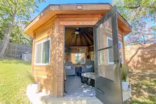 1812 Haley Cir, Carrollton, TX 75006 - Photo 5