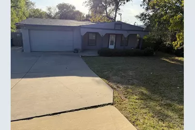 413 W Kennedale Parkway, Kennedale, TX 76060 - Photo 1