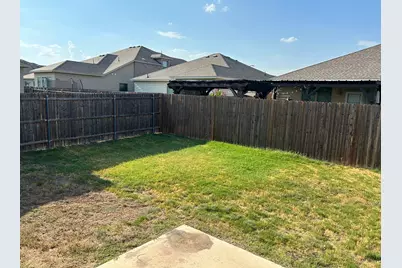 304 Lead Creek Drive, Fort Worth, TX 76131 - Photo 23