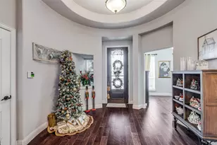 1205 Arabella Ln, Little Elm, TX 76227 - Photo 3