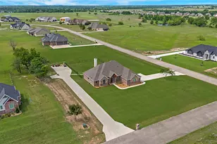 1099 Tawakoni Ln, Wills Point, TX 75169 - Photo 3