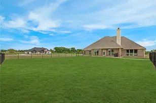 1099 Tawakoni Ln, Wills Point, TX 75169 - Photo 13