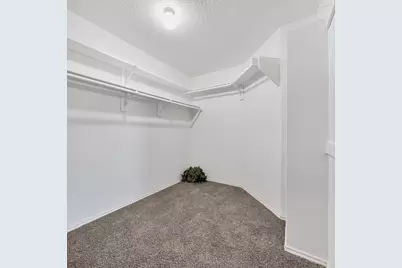 1410 Jacksons Run, Greenville, TX 75402 - Photo 11