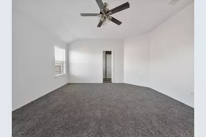 1410 Jacksons Run, Greenville, TX 75402 - Photo 7