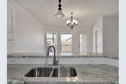 1410 Jacksons Run, Greenville, TX 75402 - Photo 5