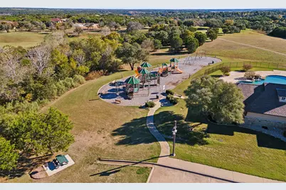 7301 Retreat Boulevard, Cleburne, TX 76033 - Photo 27