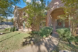605 Royal Ln, Southlake, TX 76092 - Photo 3