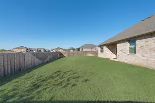 136 Creekside Dr, Sanger, TX 76266 - Photo 25