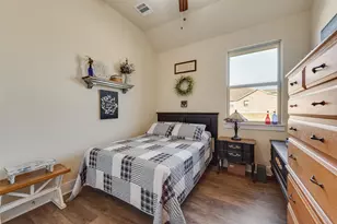 136 Creekside Dr, Sanger, TX 76266 - Photo 19