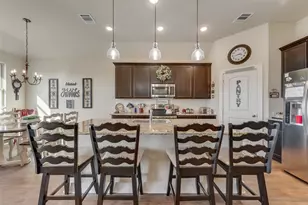 136 Creekside Dr, Sanger, TX 76266 - Photo 13