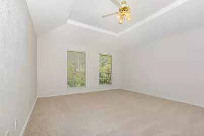 964 Camden Drive, Lewisville, TX 75067 - Photo 11