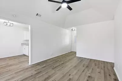 220 Brook Circle, Krum, TX 76249 - Photo 7