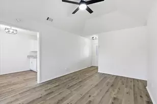 220 Brook Cir, Krum, TX 76249 - Photo 7