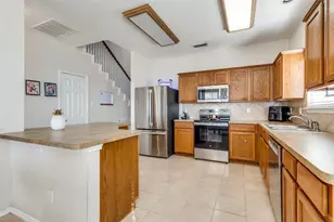 301 Turquoise Dr, Fort Worth, TX 76131 - Photo 7