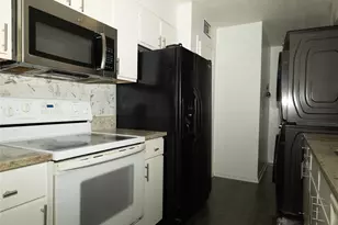 13647 Weald Green St, Dallas, TX 75240 - Photo 7