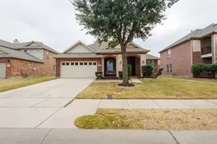 2728 Cameron Bay Dr, Lewisville, TX 75056 - Photo 3