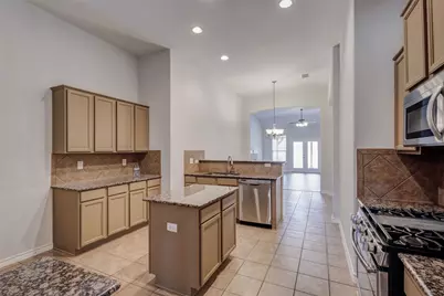 2728 Cameron Bay Drive, Lewisville, TX 75056 - Photo 11