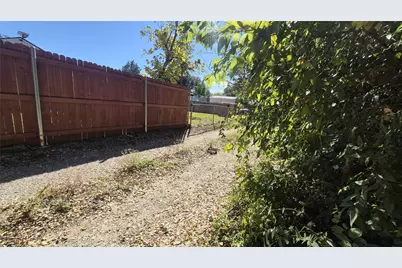 2838 Cherrywood Avenue, Dallas, TX 75235 - Photo 13