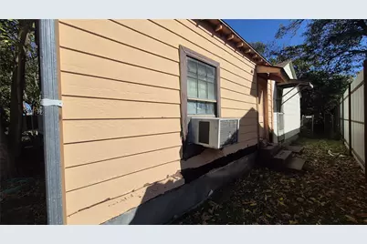 2838 Cherrywood Avenue, Dallas, TX 75235 - Photo 7