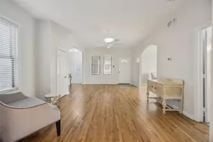 2110 Washington Ave, Fort Worth, TX 76110 - Photo 5