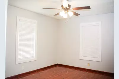 1318 S Ewing Avenue, Dallas, TX 75216 - Photo 11
