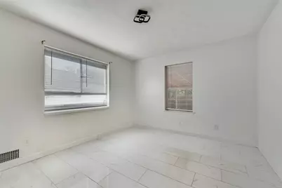 5710 Meadowick Lane, Dallas, TX 75227 - Photo 33