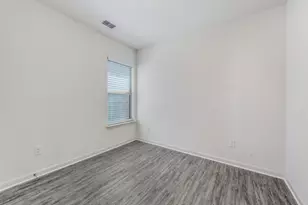 13611 Logan Pass Dr, Ponder, TX 76259 - Photo 15