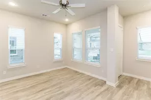 1336 Creekbank Dr, McKinney, TX 75071 - Photo 3