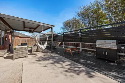 113 Adams Drive, Crowley, TX 76036 - Photo 21