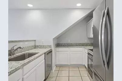 4021 Preferred Place, Dallas, TX 75237 - Photo 7