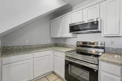 4021 Preferred Place, Dallas, TX 75237 - Photo 9