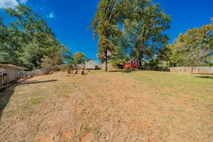 207 Inwood Dr, Palestine, TX 75801 - Photo 37