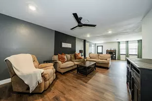 207 Inwood Dr, Palestine, TX 75801 - Photo 9