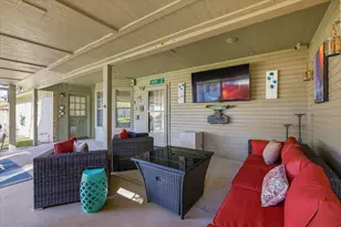 110 E 7th St, Irving, TX 75060 - Photo 21