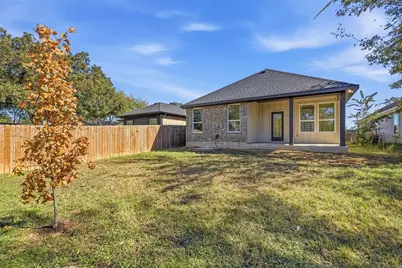 1815 Beauford, Dallas, TX 75253 - Photo 31