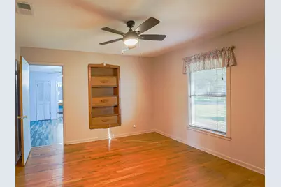 438 South Street, Krum, TX 76249 - Photo 11