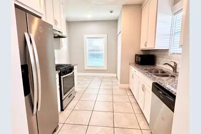 3455 Roberts Avenue, Dallas, TX 75215 - Photo 3