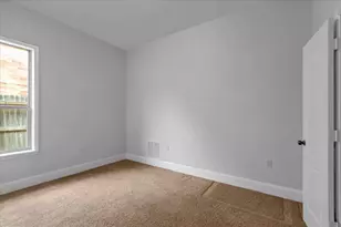 6910 Tradonna Ln, North Richland Hills, TX 76182 - Photo 19