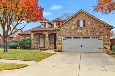 6910 Tradonna Lane, North Richland Hills, TX 76182 - Photo 3