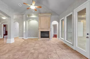 6910 Tradonna Ln, North Richland Hills, TX 76182 - Photo 11