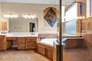 6910 Tradonna Ln, North Richland Hills, TX 76182 - Photo 29