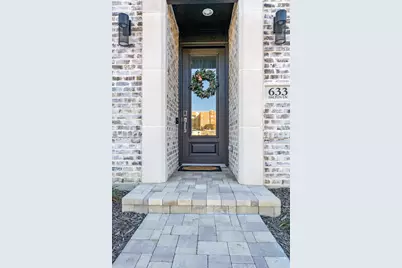 633 Dalton Lane, Irving, TX 75039 - Photo 25