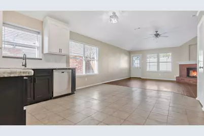 527 Alameda Avenue, Duncanville, TX 75137 - Photo 9