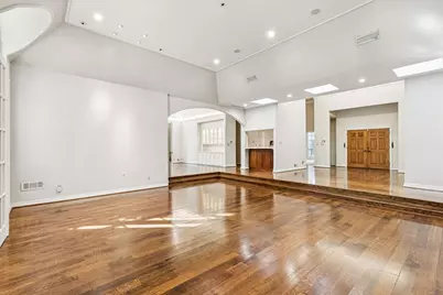 6410 Forest Creek Drive, Dallas, TX 75230 - Photo 9